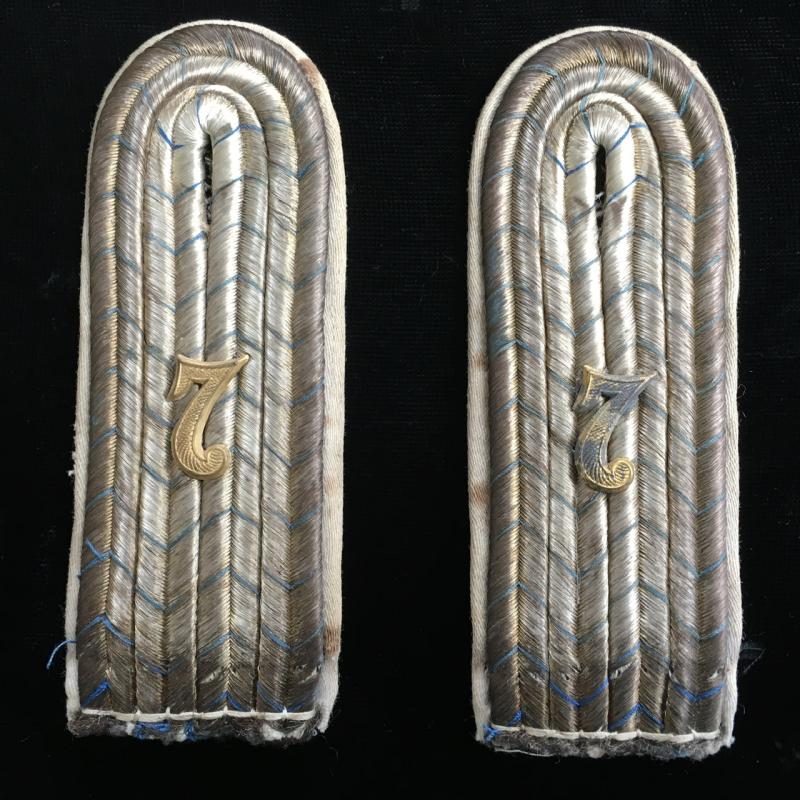 MATCHED PAIR IMPERIAL GERMAN OFFICERS SHOULDER BOARDS