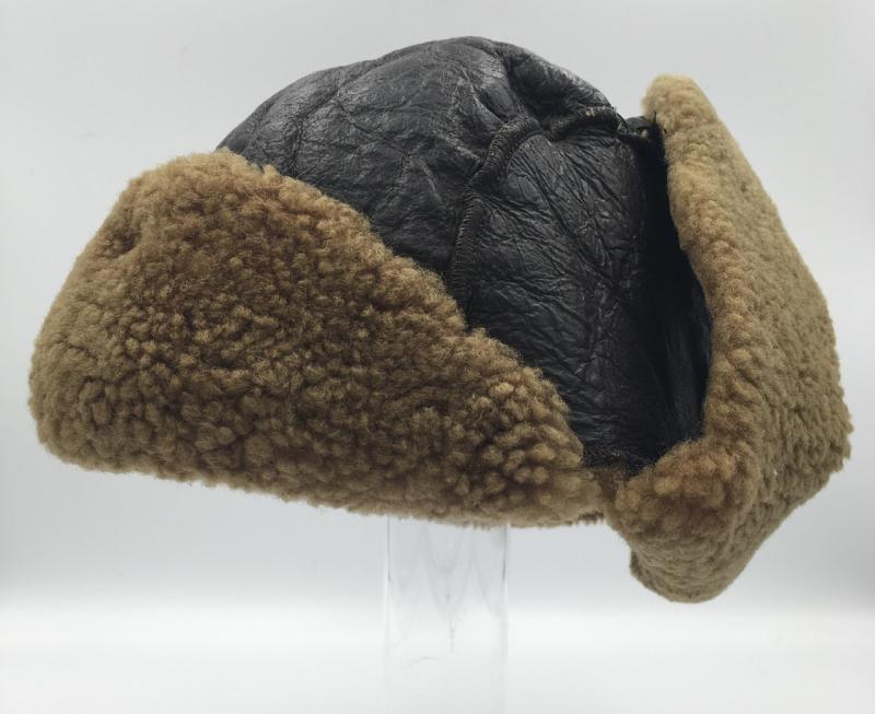 UNUSUAL USAF LEATHER COLD WEATHER CAP