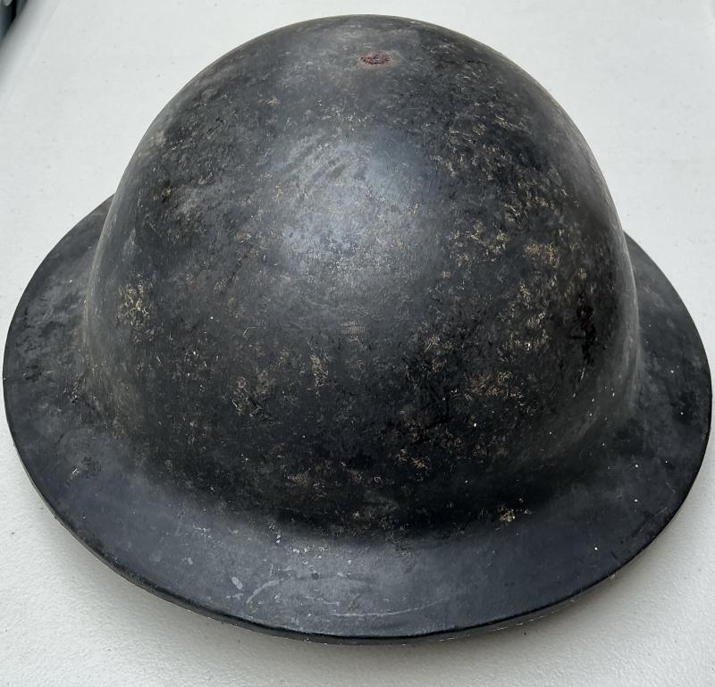 WW2 PRIVATE PURCHASE BAKELITE HELMET