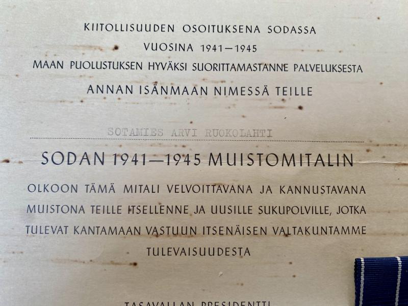 WW2 FINNISH CONTINUATION WAR MEDAL & CERTIFICATE OF ISSUE