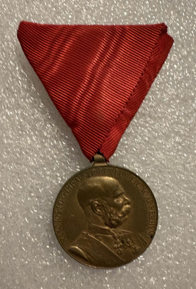 AUSTRO HUNGARIAN  SIGNUM MEMORIAE MEDAL