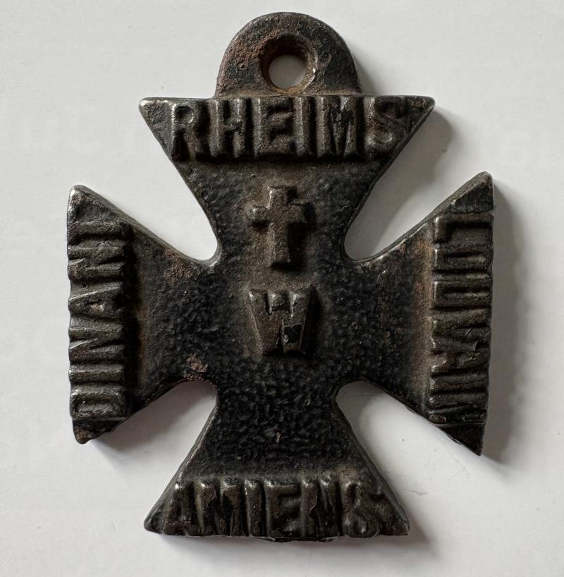 WW1 BRITISH PROPAGANDA ANTI GERMAN - IRON CROSS